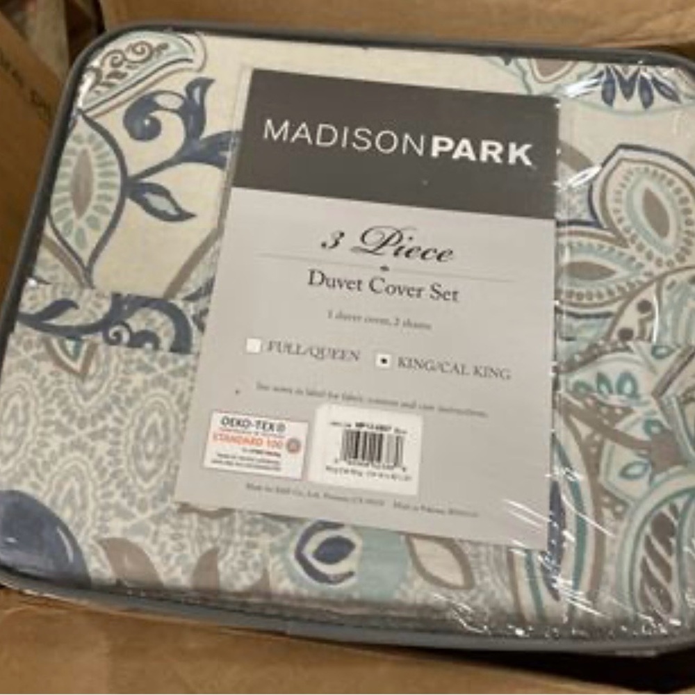 Madison Park Loleta 3 Piece Cotton Floral Printed Reversible Duvet Cover Set - Picture 8 of 9